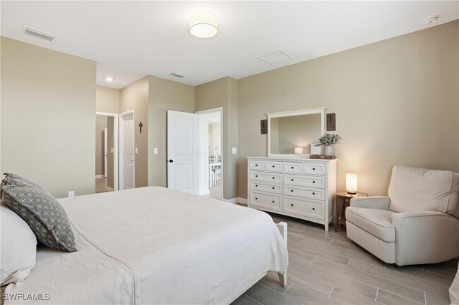 Building Photo - 19306 Hinkley Dr