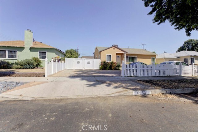 Building Photo - 6954 Jellico Ave