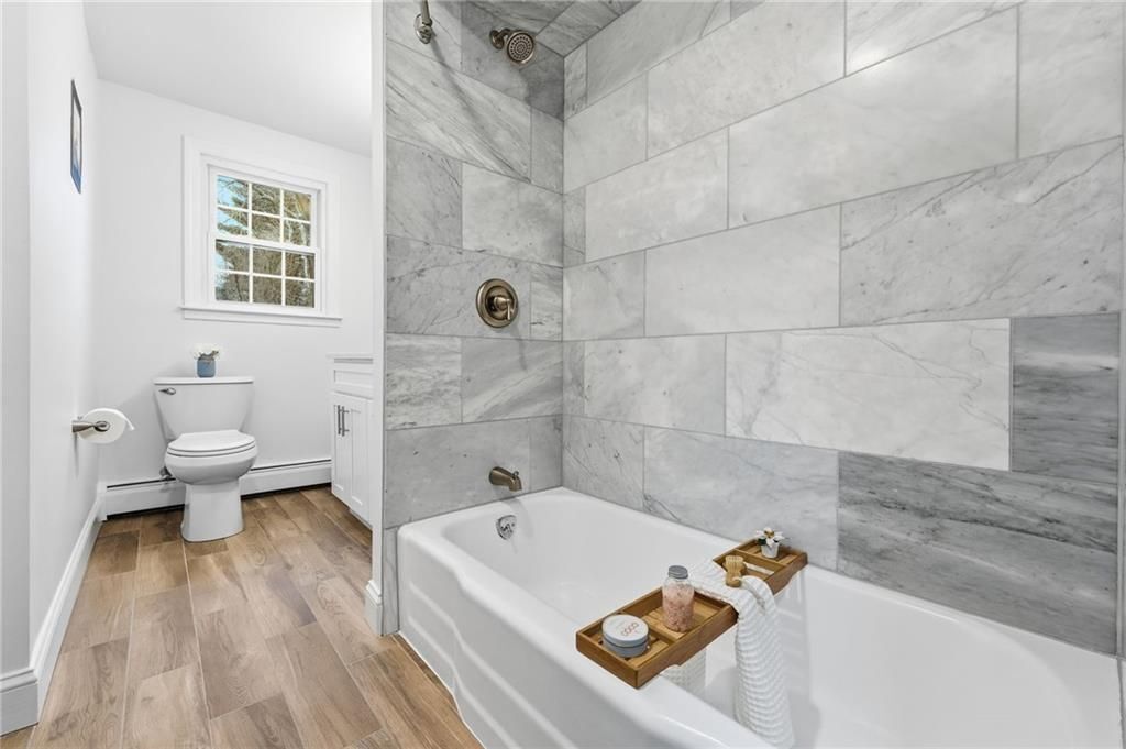 Building Photo - 38 Juniper Ln