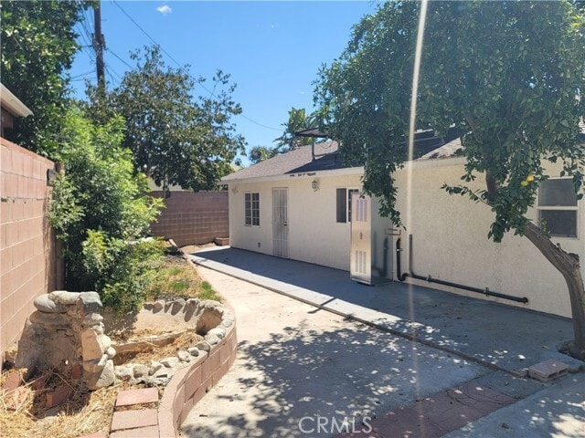 Building Photo - 21821 Arminta St