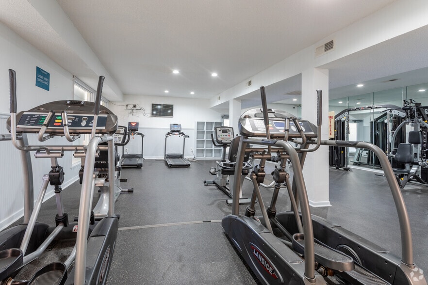 Fitness Center - Crosswinds