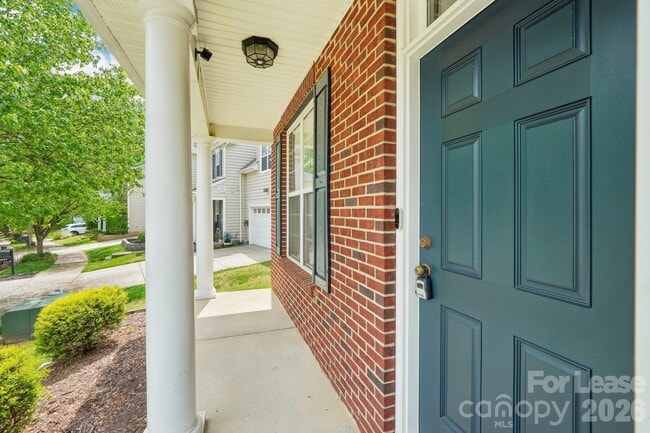 Building Photo - 14417 Laurel Tree Ln