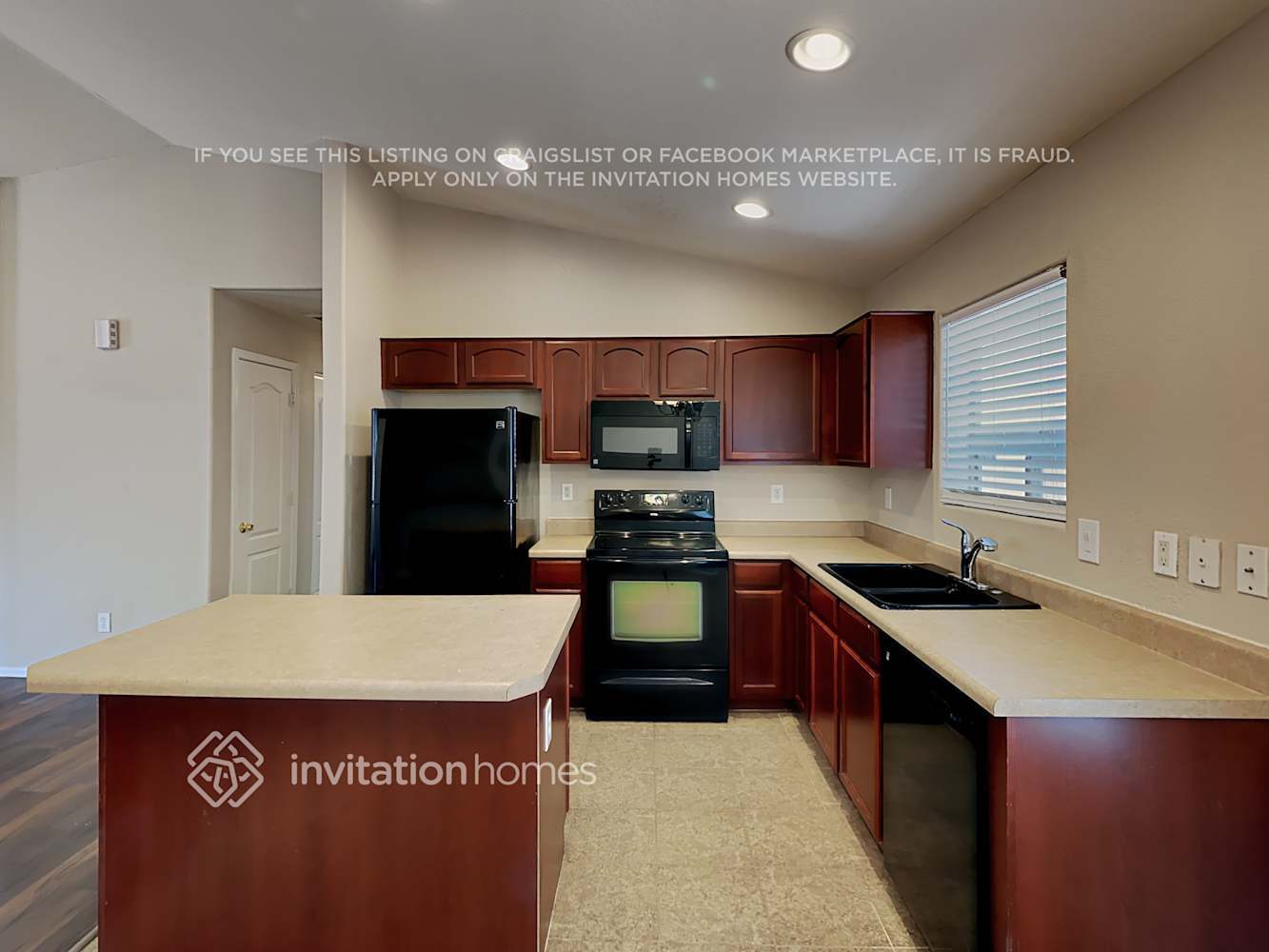 Building Photo - 29372 N Lazurite Way