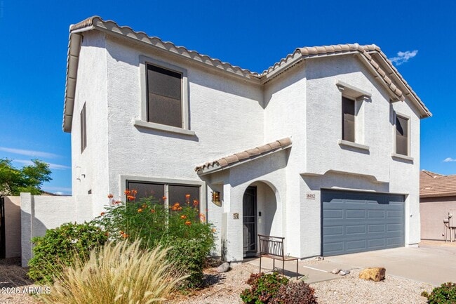 Building Photo - 18452 El Amancer