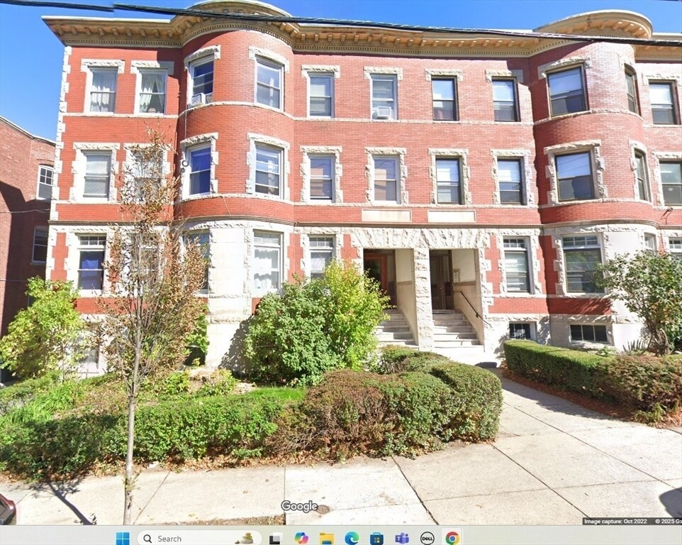 Building Photo - 187 Winthrop Rd