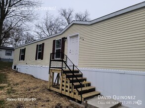 Building Photo - 518 Murray-