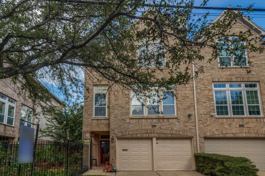 Building Photo - 4110 Woodhead St