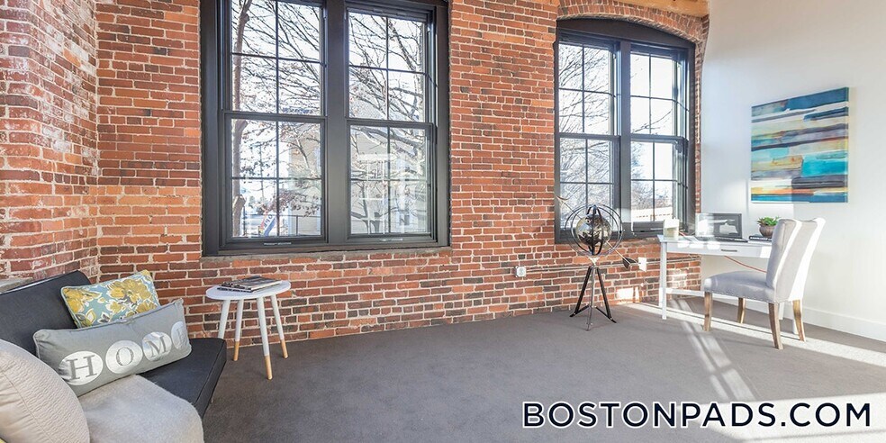 Building Photo - 60 Water St