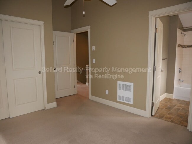 Building Photo - 1415 NW 61st St