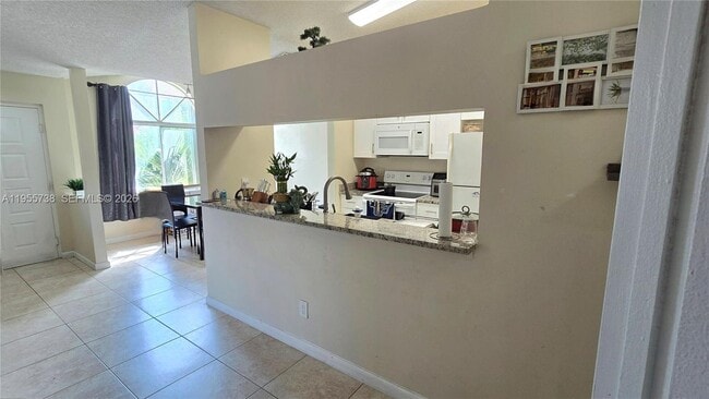 Building Photo - 15751 SW 106th Terrace