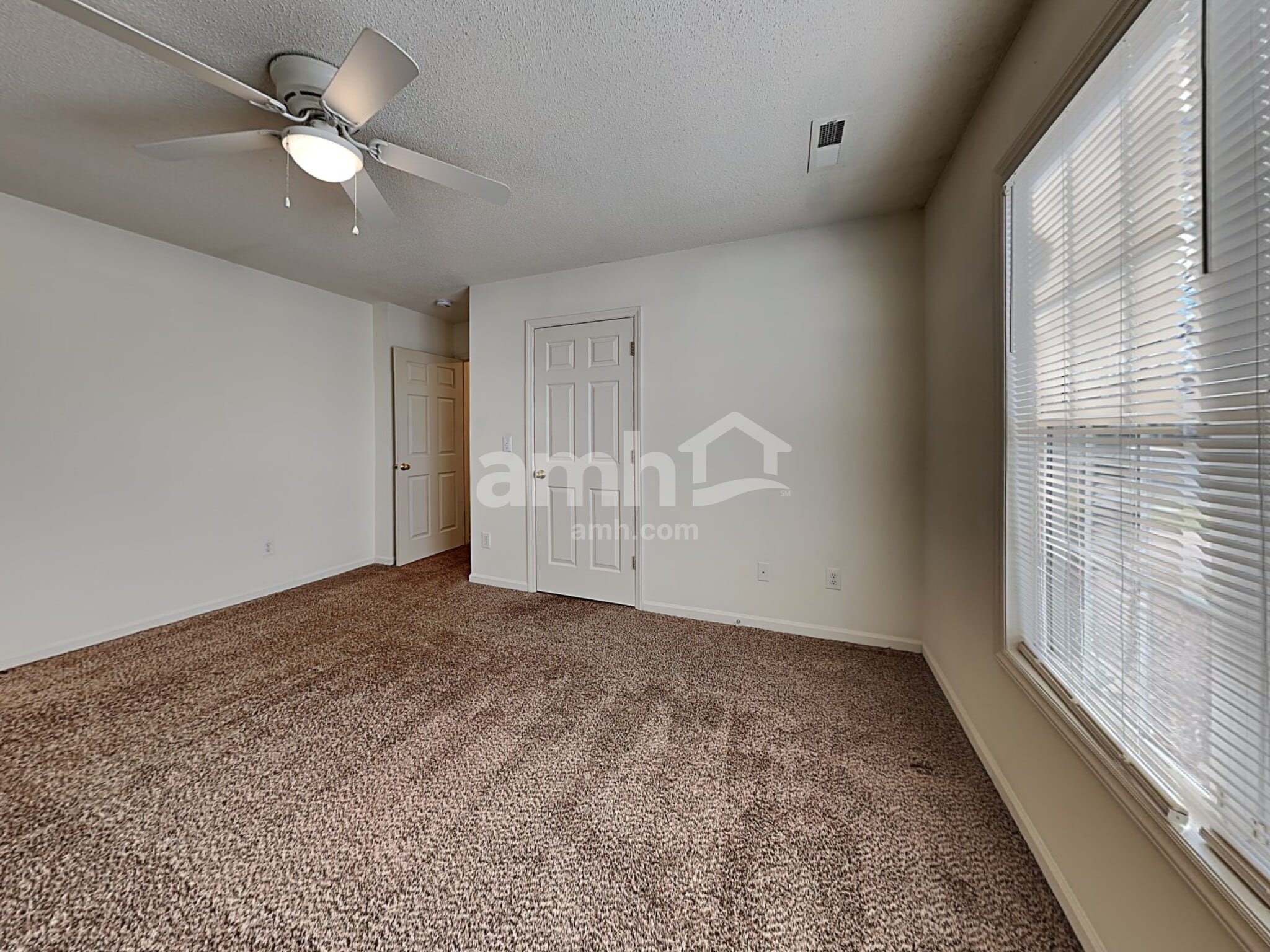 Building Photo - 185 Charlotte Ct