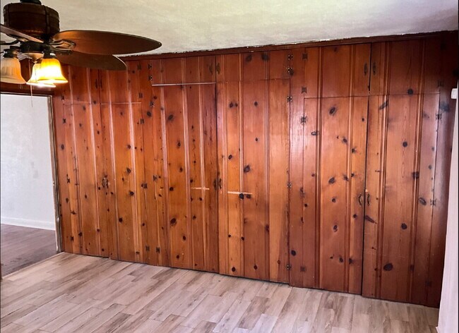 Building Photo - Charming 3-Bedroom Home in San Antonio - P...
