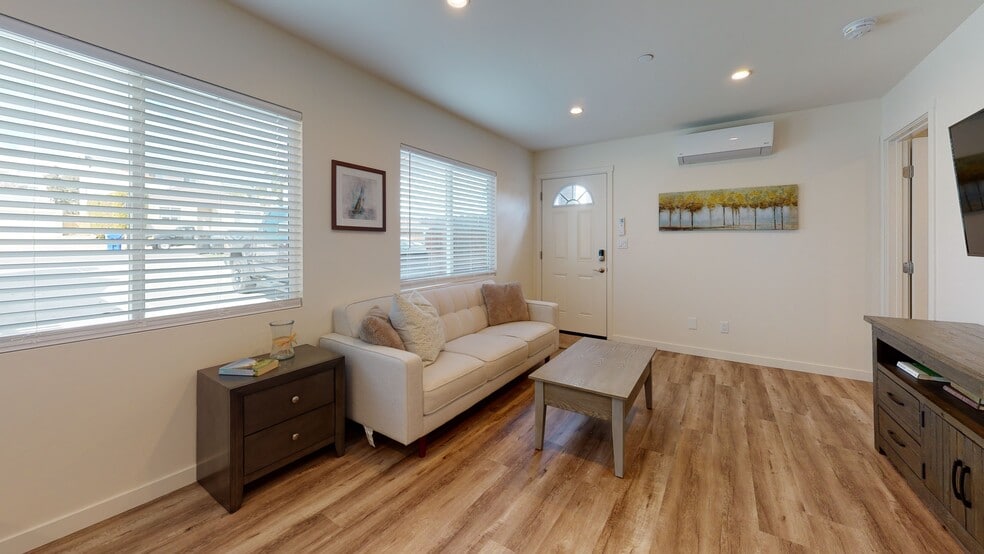 Living Room - 5647 Gaines St