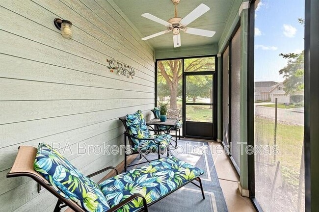 Building Photo - 109 Providence St