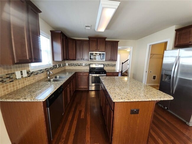 Building Photo - 65 Griggs St SW