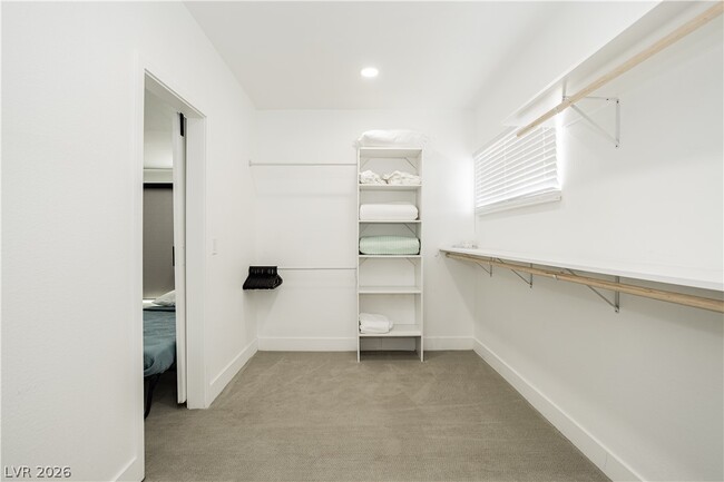 Building Photo - 1913 Birch St