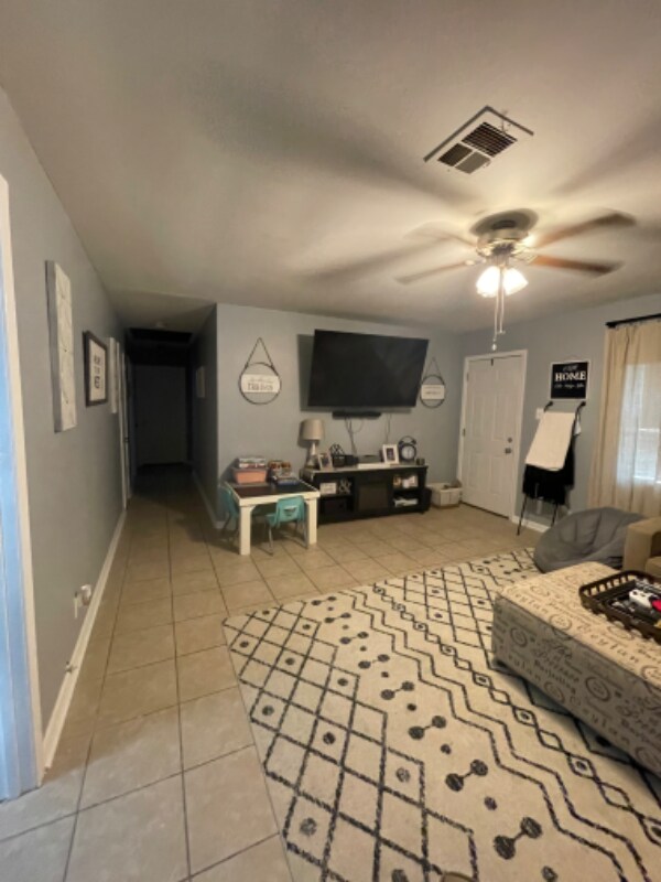 Building Photo - 1739 LA-557
