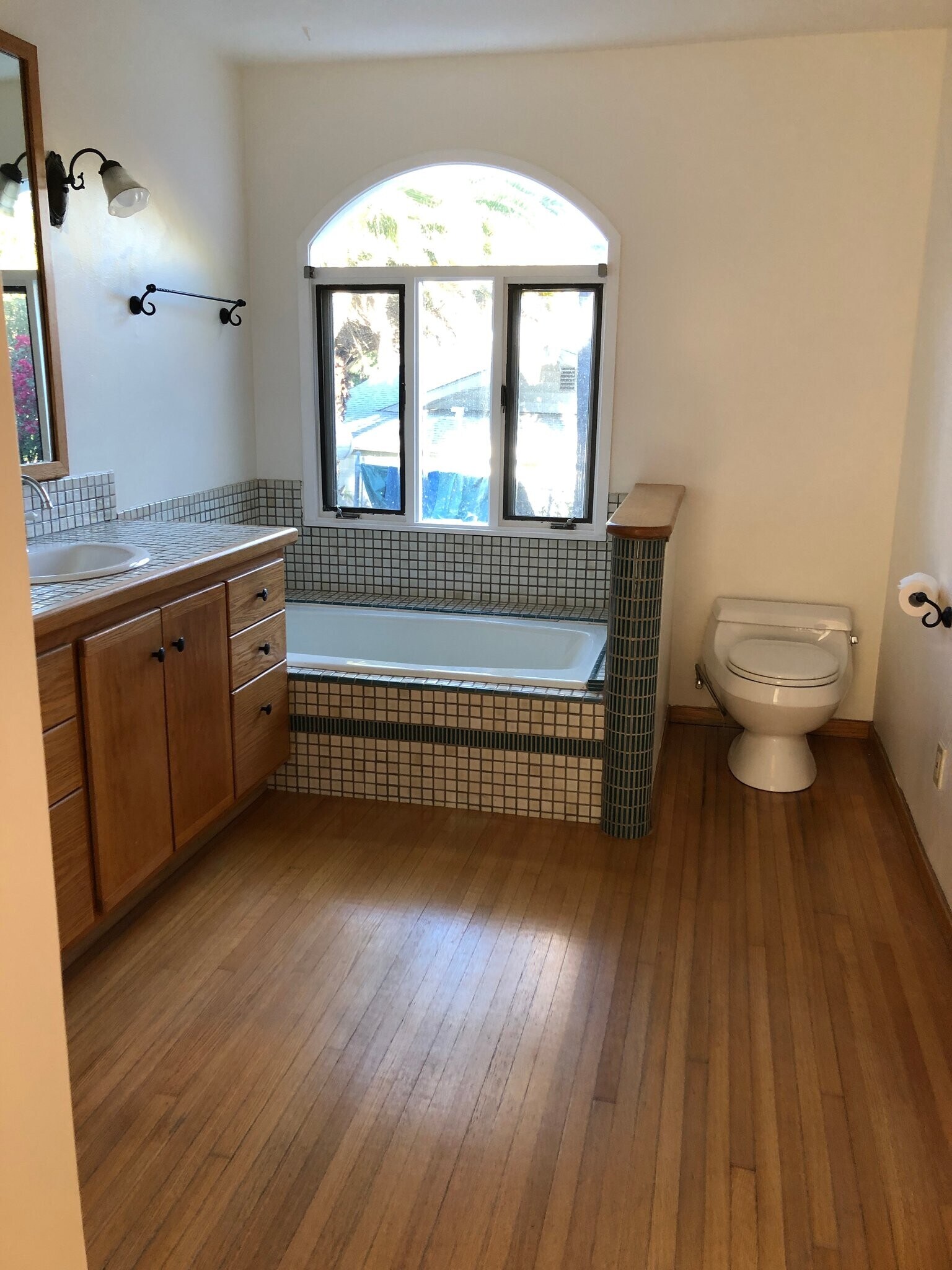 Building Photo - 258 Mar Vista Dr