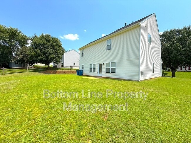 Building Photo - 6926 Brandon Chase Ln