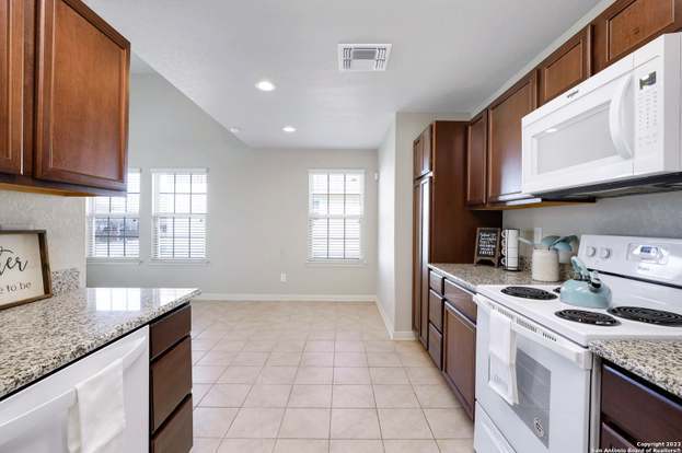 Building Photo - 130 Villa Grande