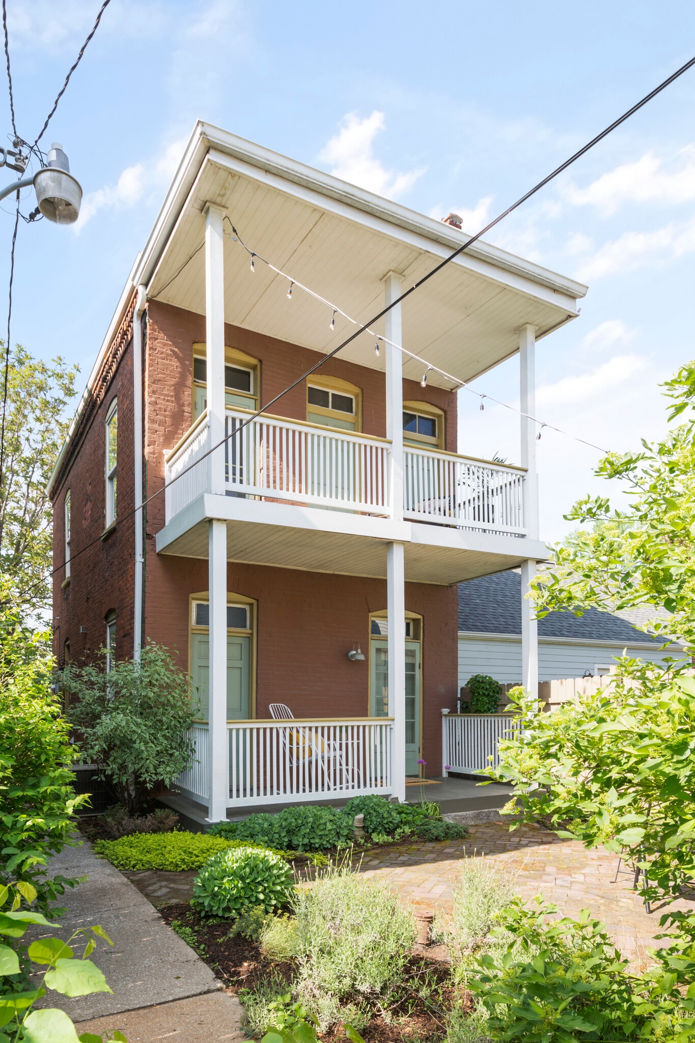 Building Photo - 710 Ann Avenue (back house)