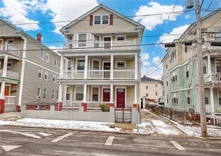 Building Photo - 80 Ontario St