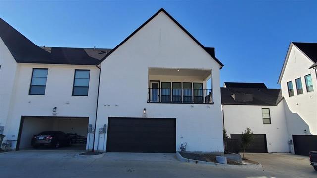 Building Photo - 123 Gdn Ct W