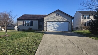 Building Photo - 560 Little Creek Dr