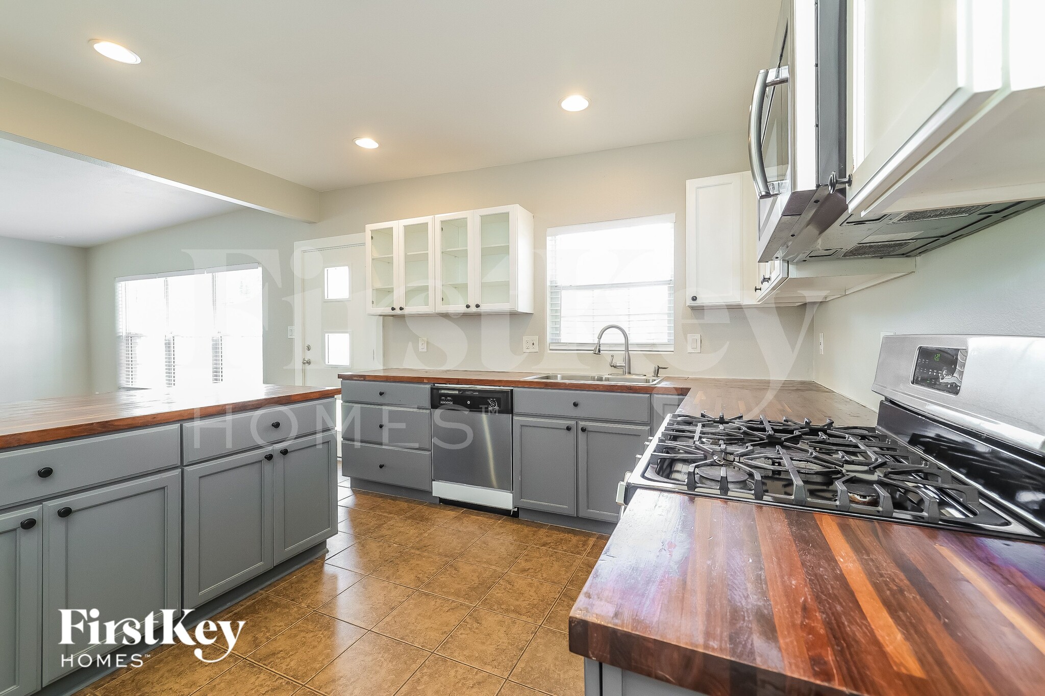 Building Photo - 1501 Berwyn Rd