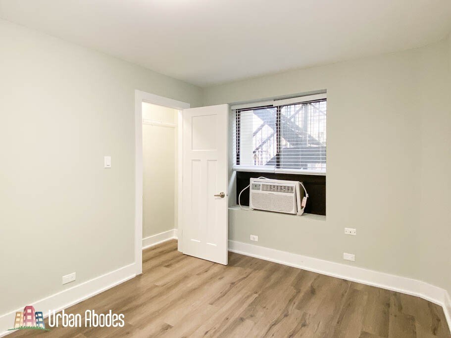 Building Photo - 727 Saint Johns Ave