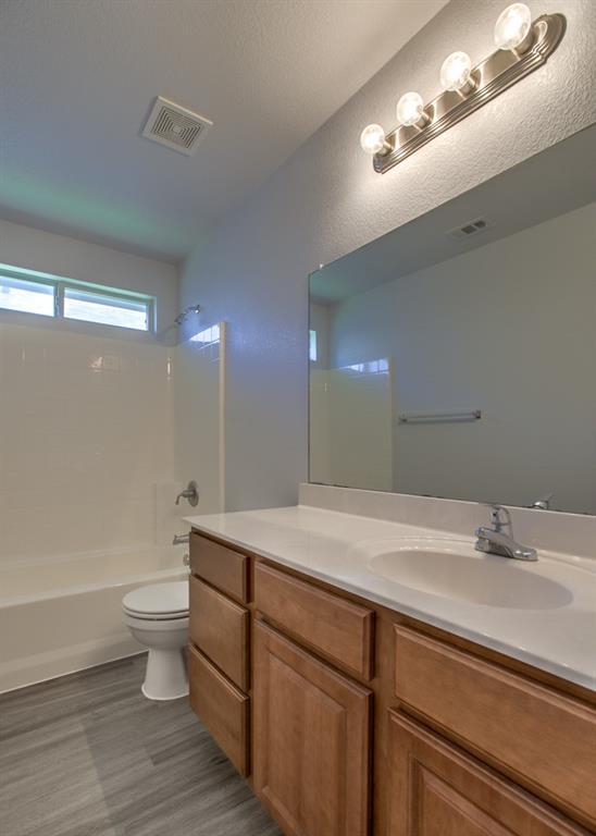 Building Photo - 1108 Blewett Dr