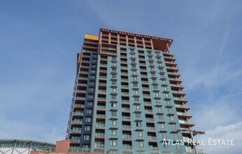Building Photo - 310 S 4th St
