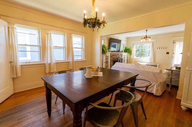 Building Photo - Gorgeous NW District House with Stunning Upgrades and Original Charm