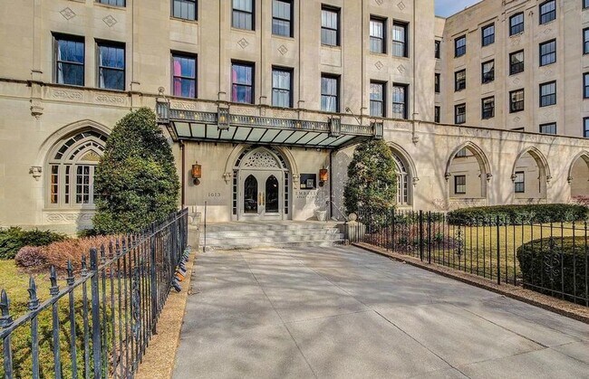 Building Photo - 1613 Harvard St NW