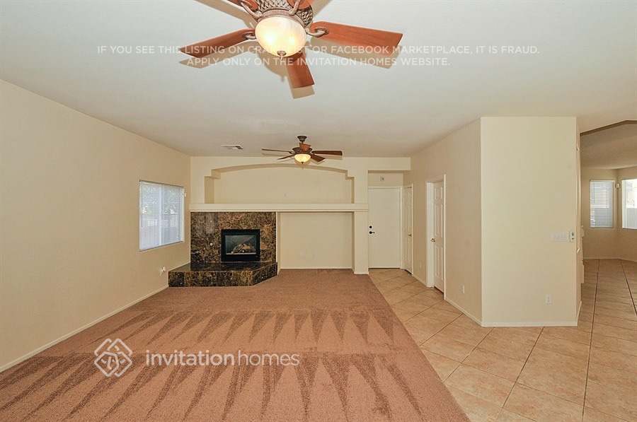 Building Photo - 8913 W Wolf Dancer Ave