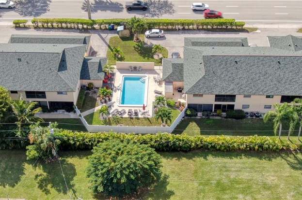 Building Photo - 1429 Cape Coral Pkwy W