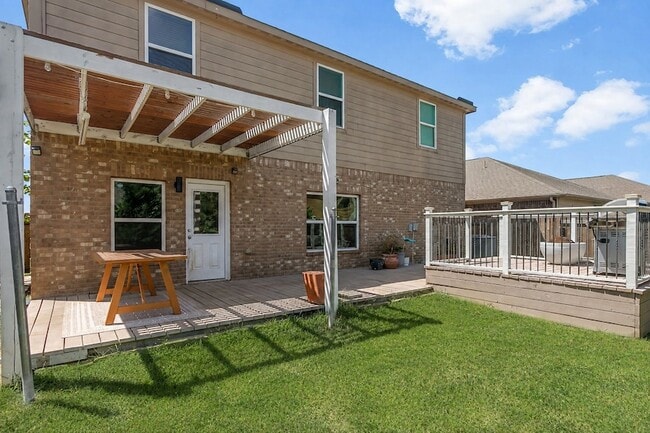 Building Photo - 1202 Arizona Dr