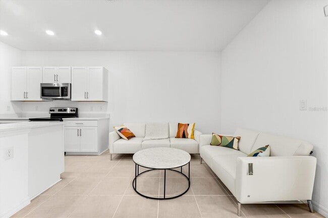 Building Photo - 8508 Lunar Skye St