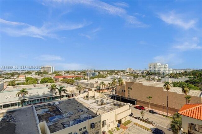 Building Photo - 7330 Ocean Terrace