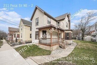 Building Photo - Available Now | Large 1 Bed 1 Bath Upper L...