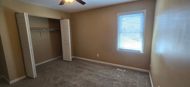 Building Photo - 3313 Fort Harrods Ct