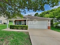 Building Photo - 2727 Sutherland Dr