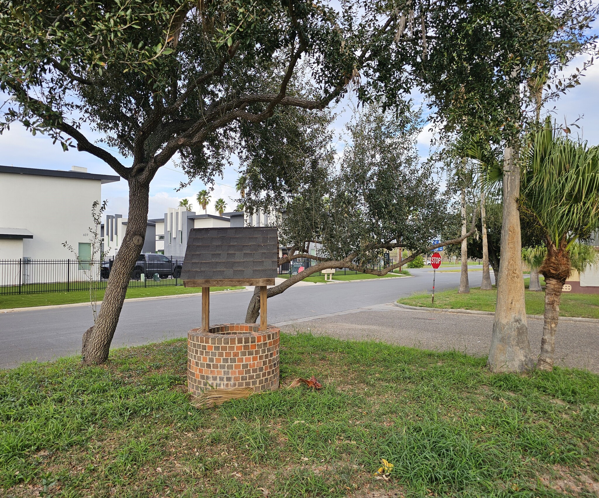 Landscape Front View - 1600 Orange Ave