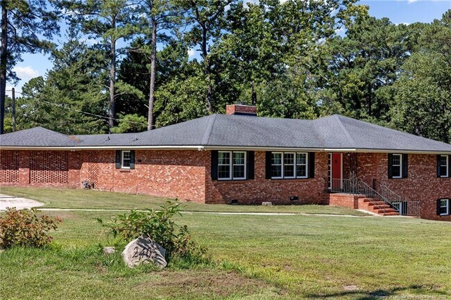 Building Photo - 2405 Morganton Rd