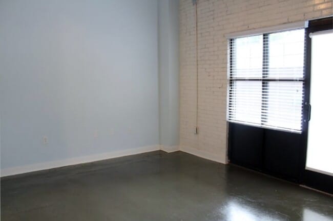 Building Photo - Culpeper Lofts - Building B