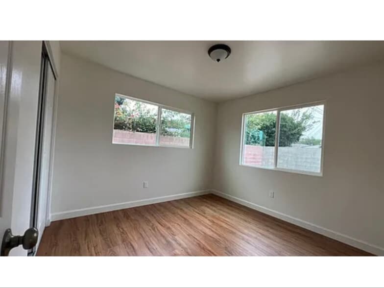 Building Photo - 6827 San Luis St