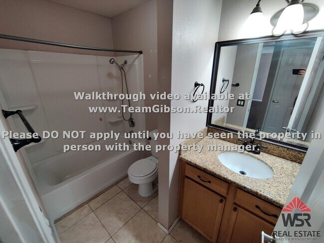 Building Photo - 1 Bedroom, Upstairs Condo