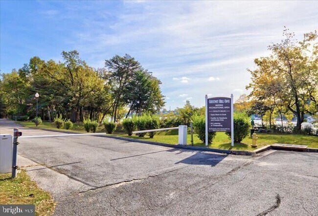 Building Photo - 7014 Chestnut Brook Ct