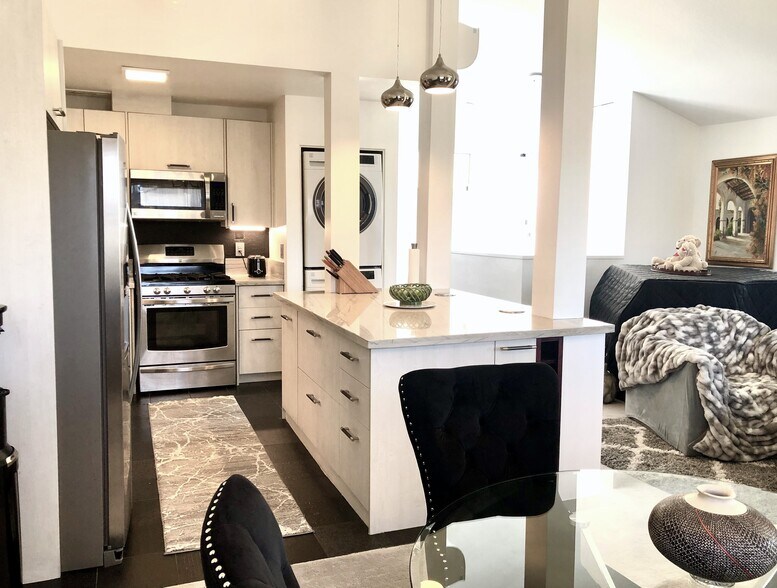 kitchen - 7949 Caminito Dia