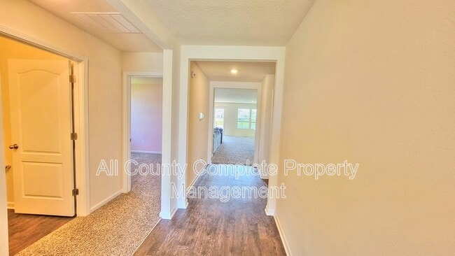 Building Photo - 121 Aveiro Wy